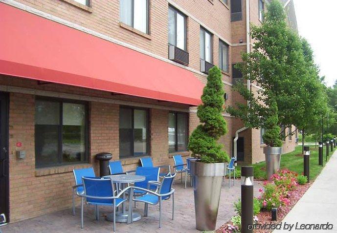 Towneplace Suites Detroit Warren Exterior foto