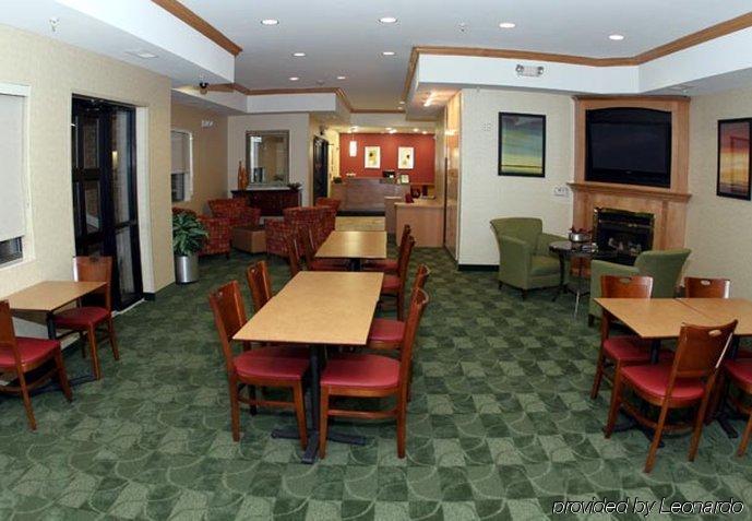 Towneplace Suites Detroit Warren Exterior foto